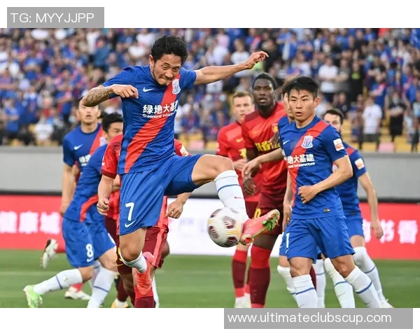 2017年火箭队对阵上海队全场精彩回顾与比赛亮点分析